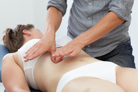 Introbild Durch die Massage Ausbildung Operationen ersparen