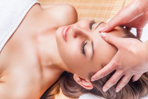 Introbild Massage Tipps: Mit der richtigen Anleitung professionell massieren