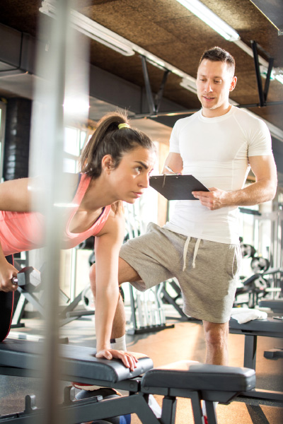 Fitnesstrainer-Lehrgang an der SWAV